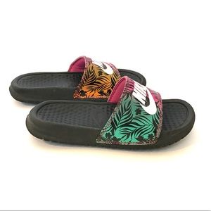 nike hawaiian slides